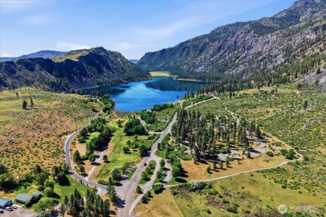 85 Golf Course Drive Pateros WA 98846