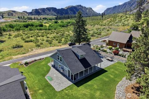 85 Golf Course Drive Pateros WA 98846