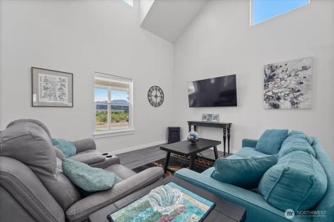 85 Golf Course Drive Pateros WA 98846