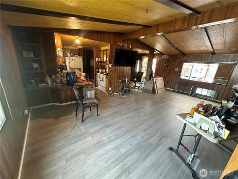 4205 Auburn Way S Auburn WA 98092
