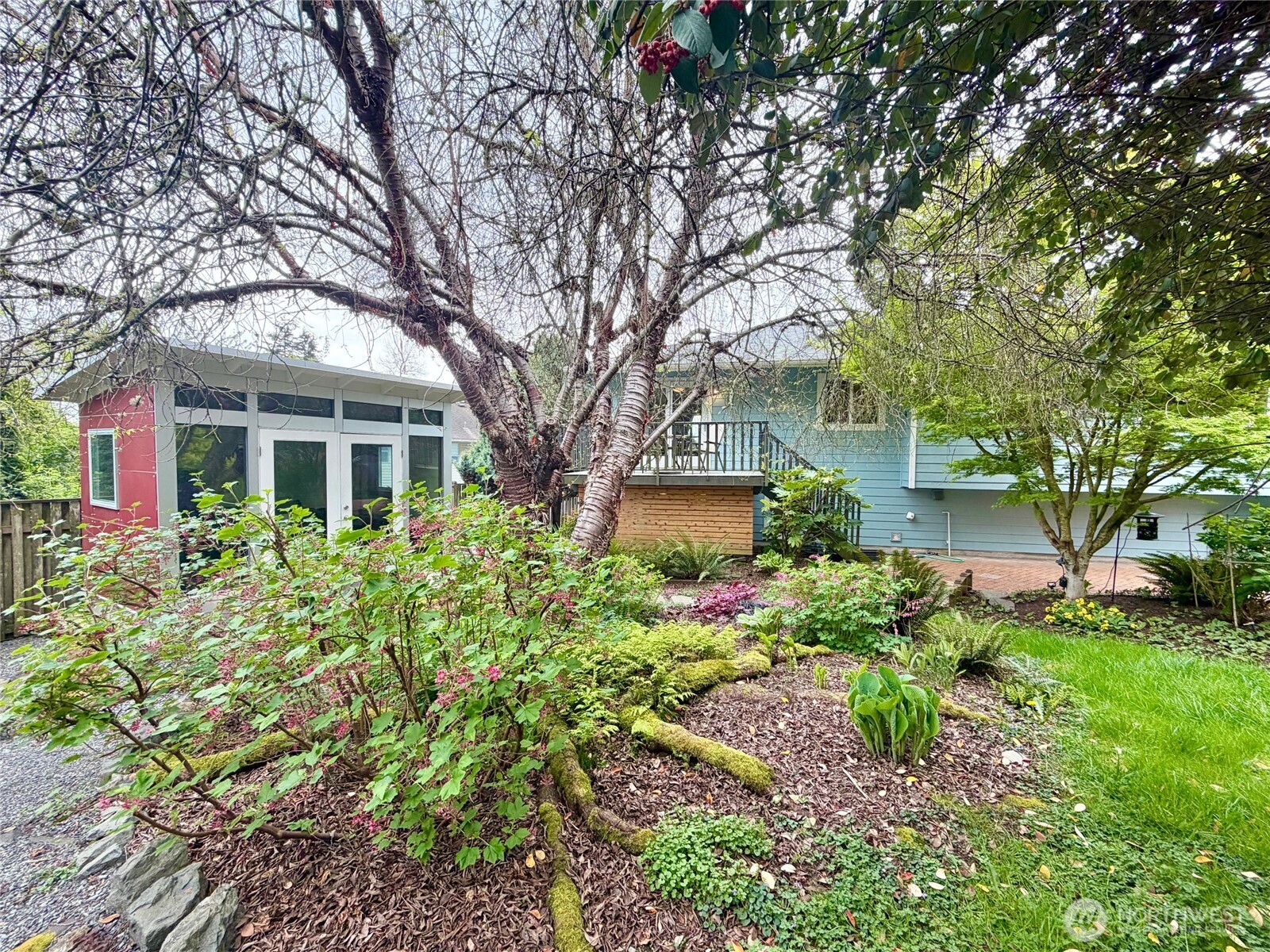 3929 205th Place SW Lynnwood WA 98036