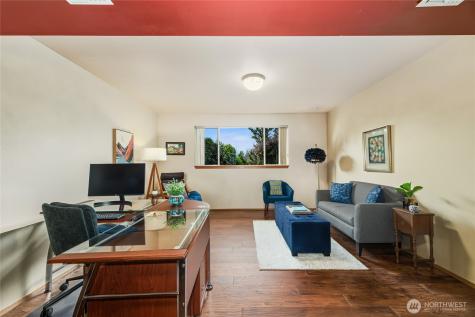 3929 205th Place SW Lynnwood WA 98036