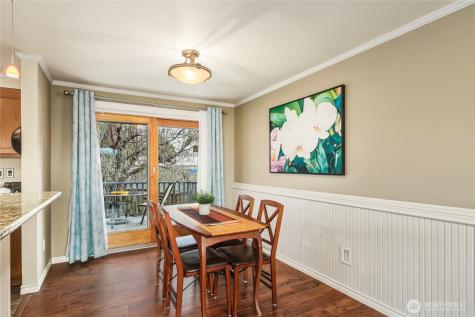3929 205th Place SW Lynnwood WA 98036