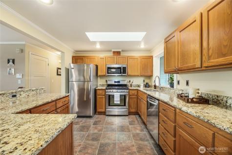 3929 205th Place SW Lynnwood WA 98036