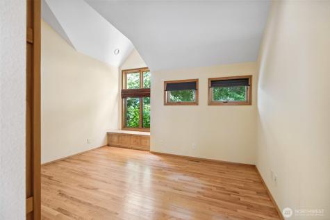 2904 222nd Place SE Sammamish WA 98075