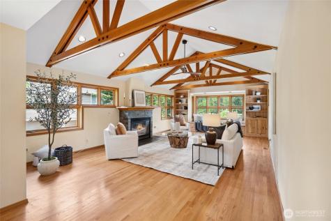 2904 222nd Place SE Sammamish WA 98075