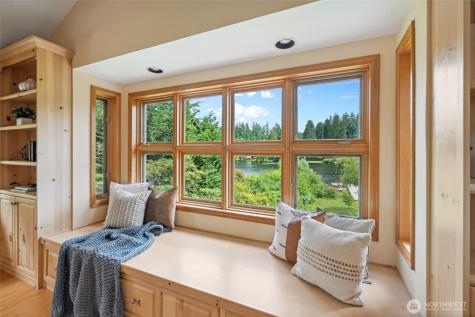 2904 222nd Place SE Sammamish WA 98075
