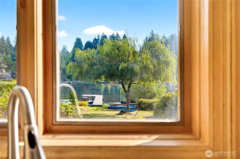 2904 222nd Place SE Sammamish WA 98075