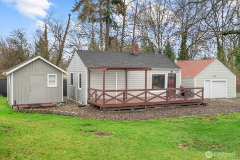 1025 S 84th Street Tacoma WA 98444