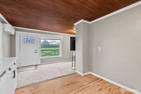 1025 S 84th Street Tacoma WA 98444