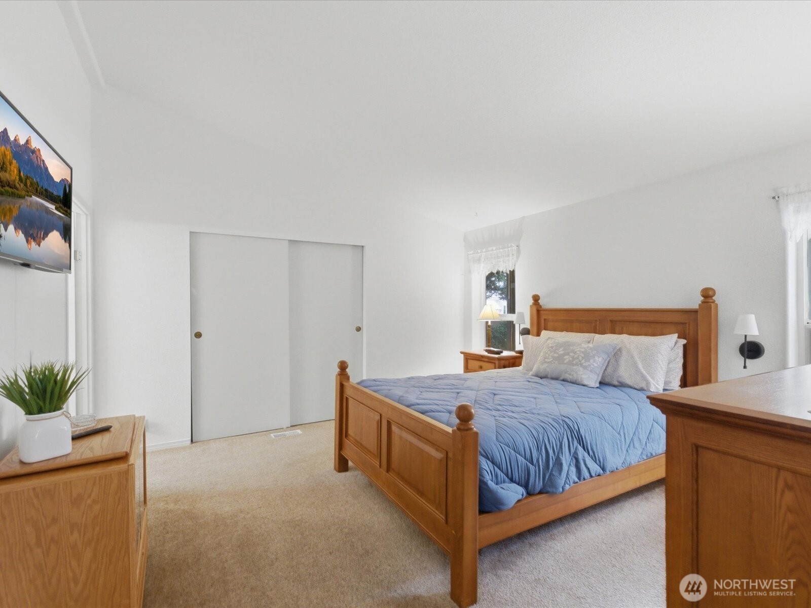 11100 4th Avenue W Everett WA 98204
