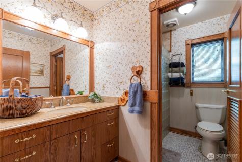 4385 Wildwood Lane Anacortes WA 98221