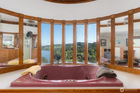 4385 Wildwood Lane Anacortes WA 98221