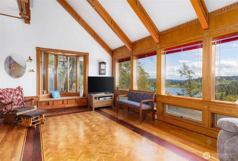 4385 Wildwood Lane Anacortes WA 98221