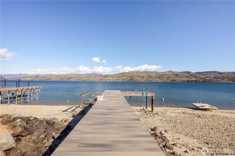 21 Grace Lane Chelan WA 98816