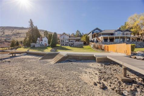 21 Grace Lane Chelan WA 98816