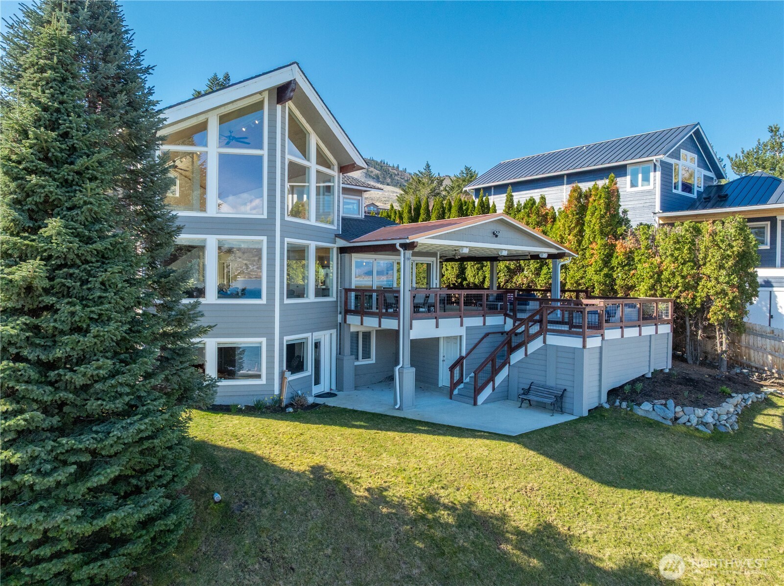21 Grace Lane Chelan WA 98816