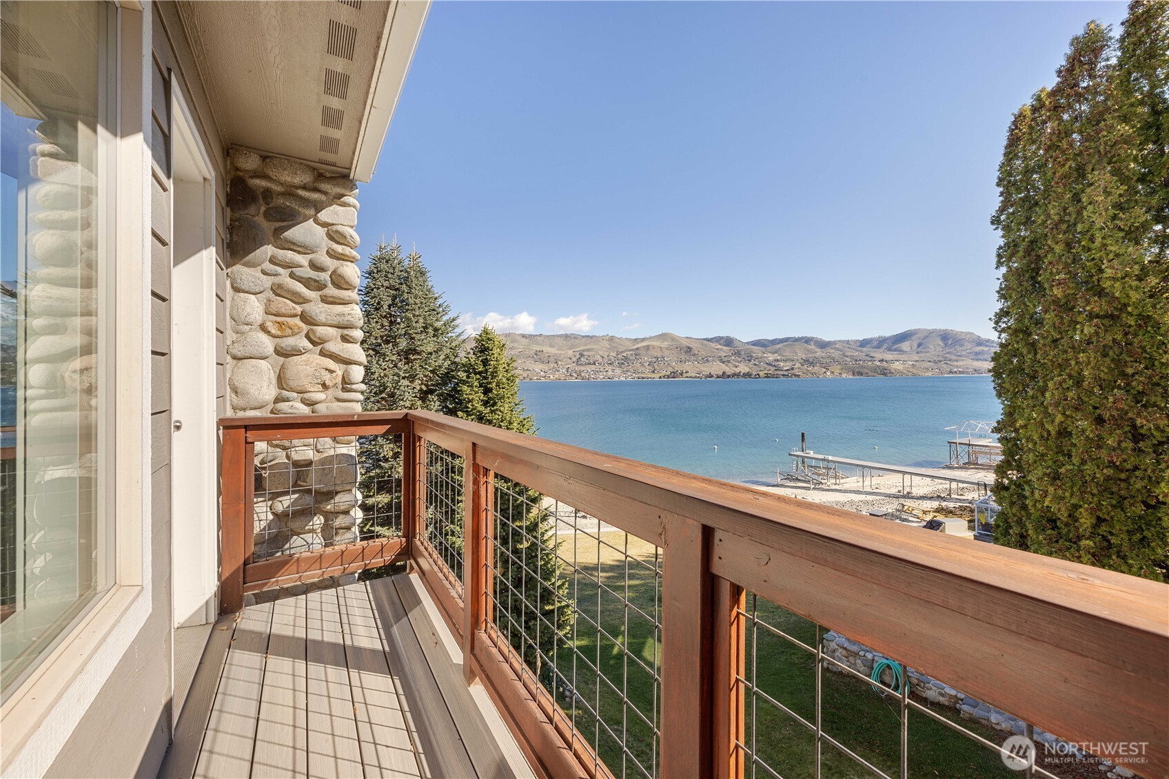 21 Grace Lane Chelan WA 98816