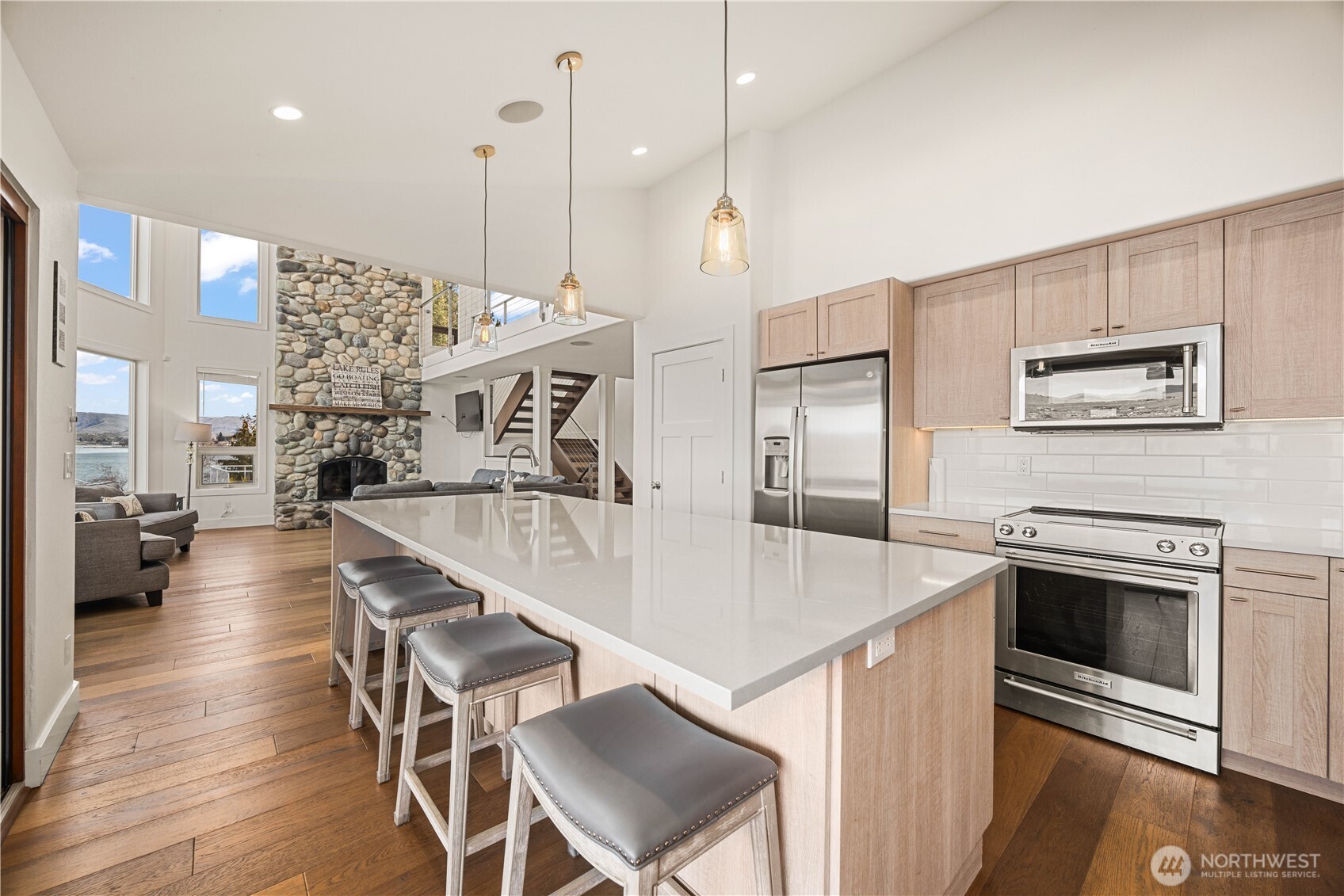 21 Grace Lane Chelan WA 98816