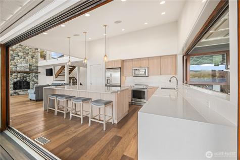 21 Grace Lane Chelan WA 98816