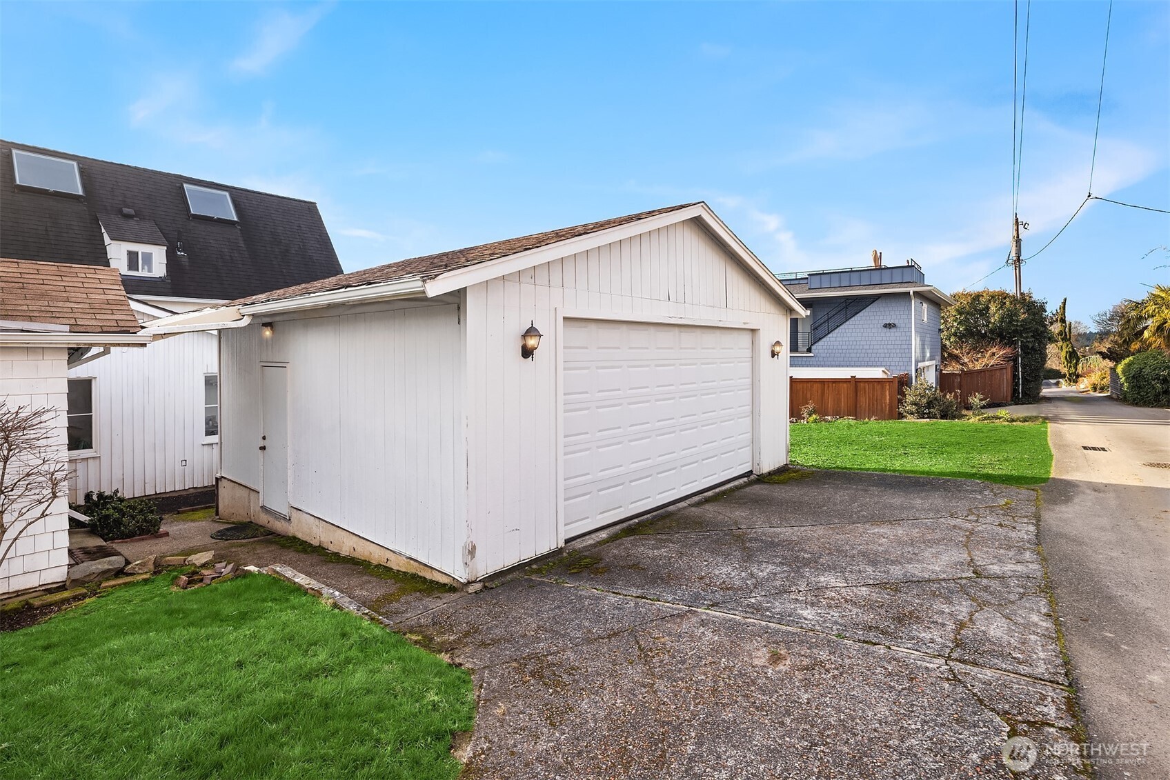 424 8th Avenue W Kirkland WA 98033