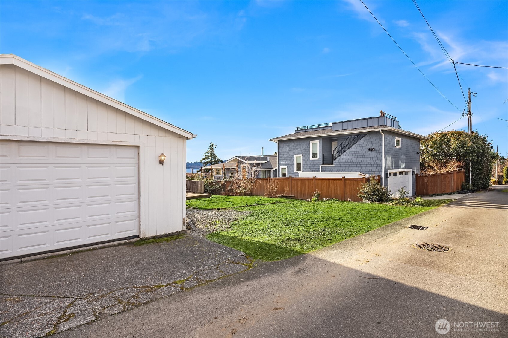 424 8th Avenue W Kirkland WA 98033