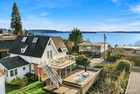 424 8th Avenue W Kirkland WA 98033
