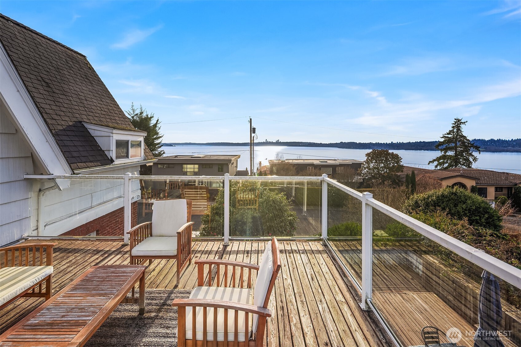 424 8th Avenue W Kirkland WA 98033