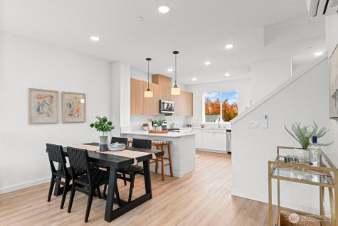 1403 SW 111th Lane Seattle WA 98146