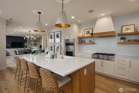 7310 51st Avenue NE Seattle WA 98115