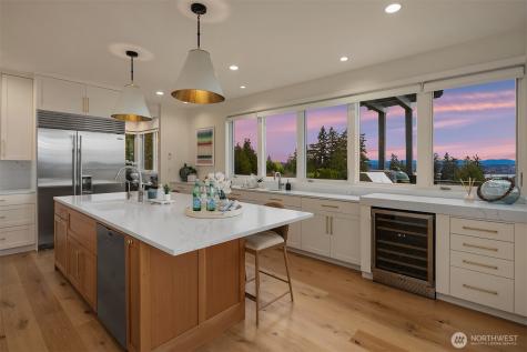 7310 51st Avenue NE Seattle WA 98115