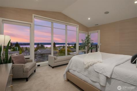 7310 51st Avenue NE Seattle WA 98115
