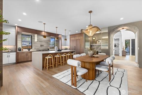 1020 107th Avenue SE Bellevue WA 98004