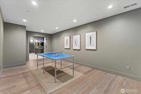 1020 107th Avenue SE Bellevue WA 98004