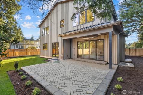 1020 107th Avenue SE Bellevue WA 98004