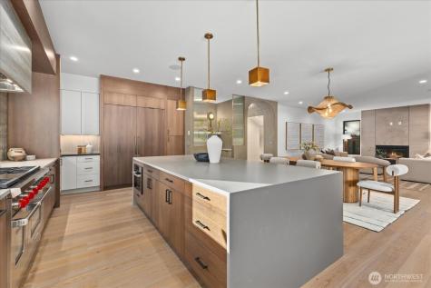 1020 107th Avenue SE Bellevue WA 98004