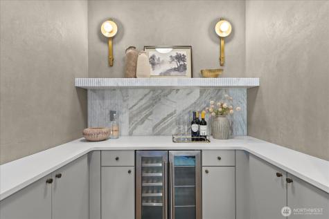 1020 107th Avenue SE Bellevue WA 98004