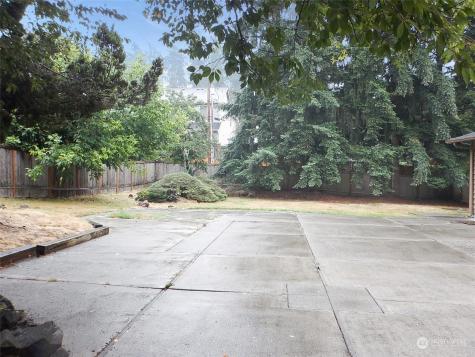 205 240th Street SE Bothell WA 98021