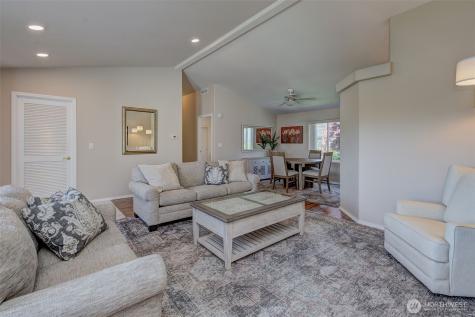 575 Canyon Drive East Wenatchee WA 98802