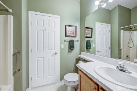 575 Canyon Drive East Wenatchee WA 98802