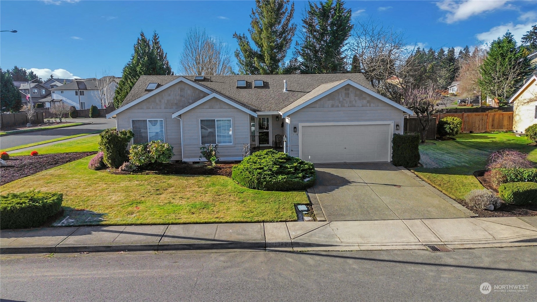 16726 136th Avenue E Puyallup WA 98374