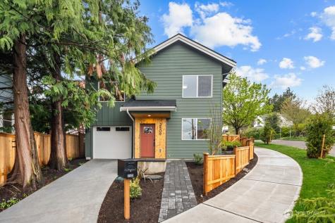 2509 N 42nd Street Seattle WA 98103