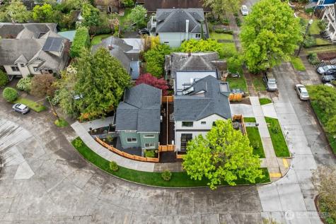 2509 N 42nd Street Seattle WA 98103