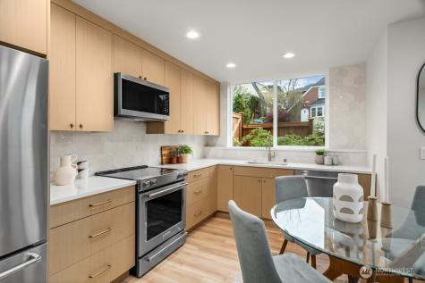 2509 N 42nd Street Seattle WA 98103
