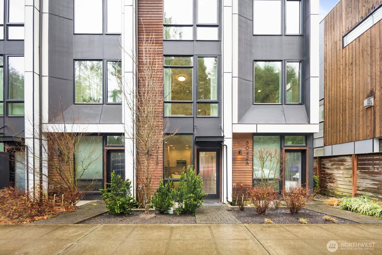 8042 35th Avenue NE Seattle WA 98115