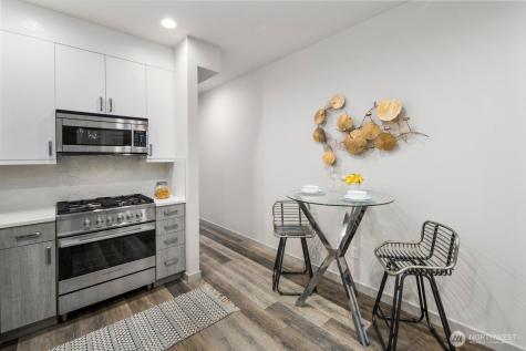 8042 35th Avenue NE Seattle WA 98115