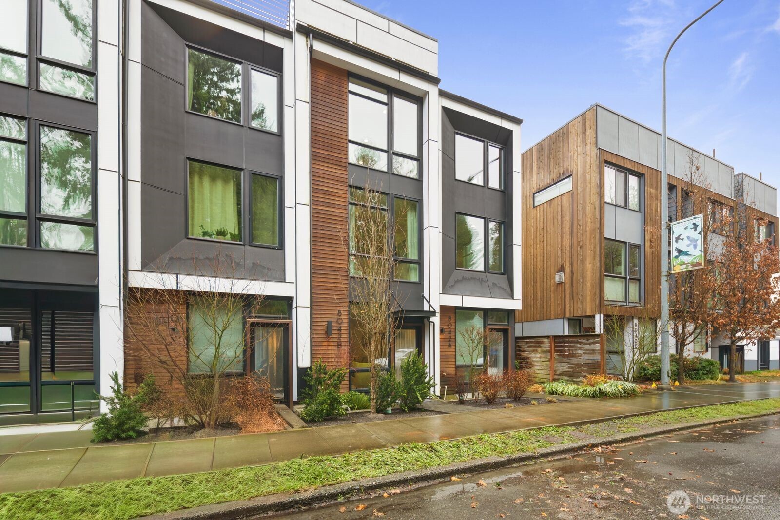8042 35th Avenue NE Seattle WA 98115