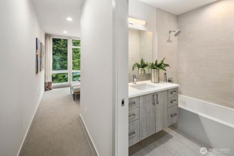 8042 35th Avenue NE Seattle WA 98115