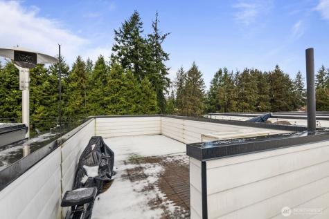 8042 35th Avenue NE Seattle WA 98115