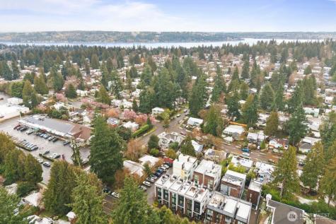 8042 35th Avenue NE Seattle WA 98115